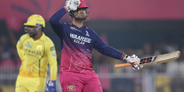 RR vs CSK (IPL 2026): RR ने CSK को 8 विकेट से हराकर की धमाकेदार शुरुआत, सूर्यवंशी का तूफानी अर्धशतक